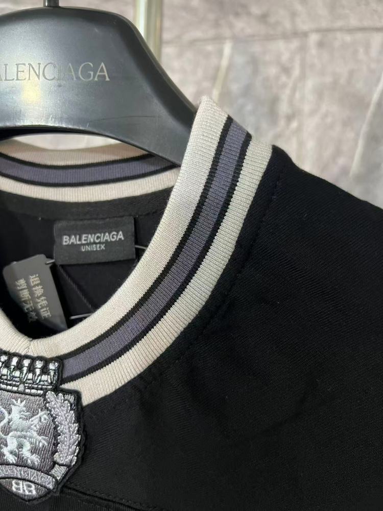 ФУТБОЛКИ Balenciaga