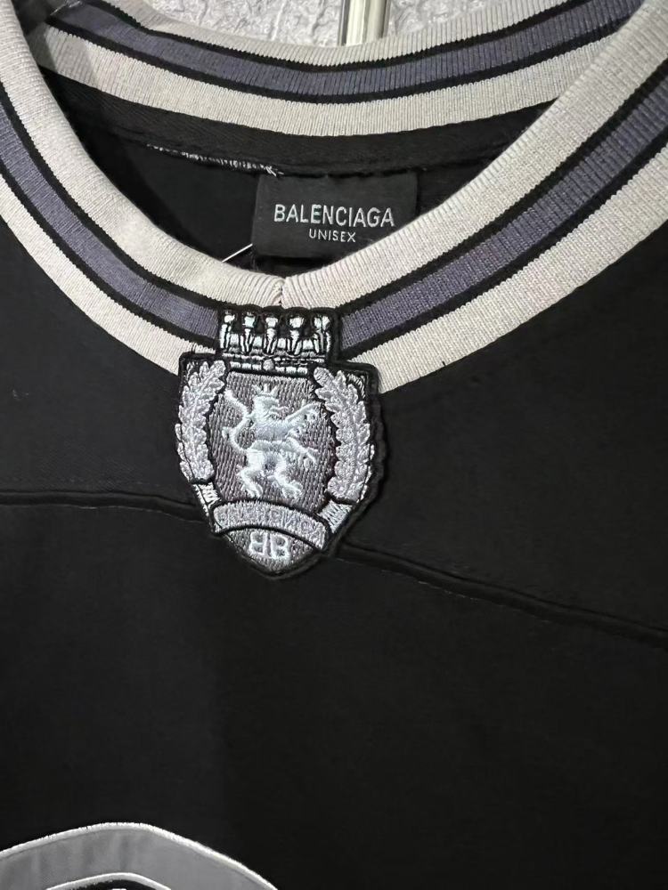 ХУДИ Balenciaga