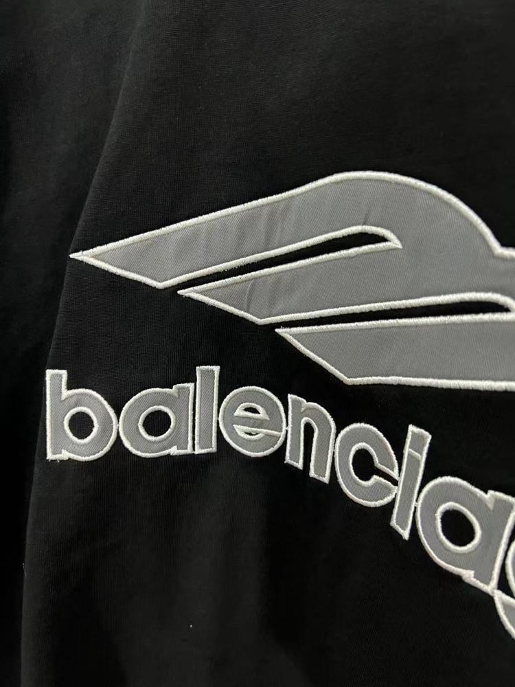 ХУДИ Balenciaga