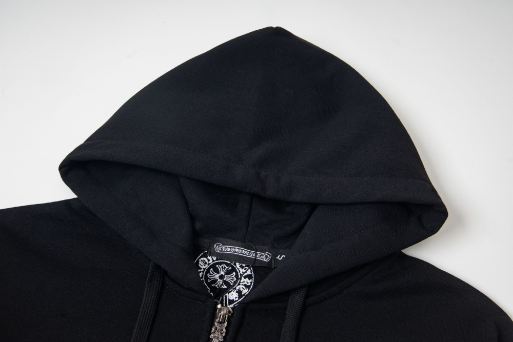 КУРТКИ Chrome Hearts