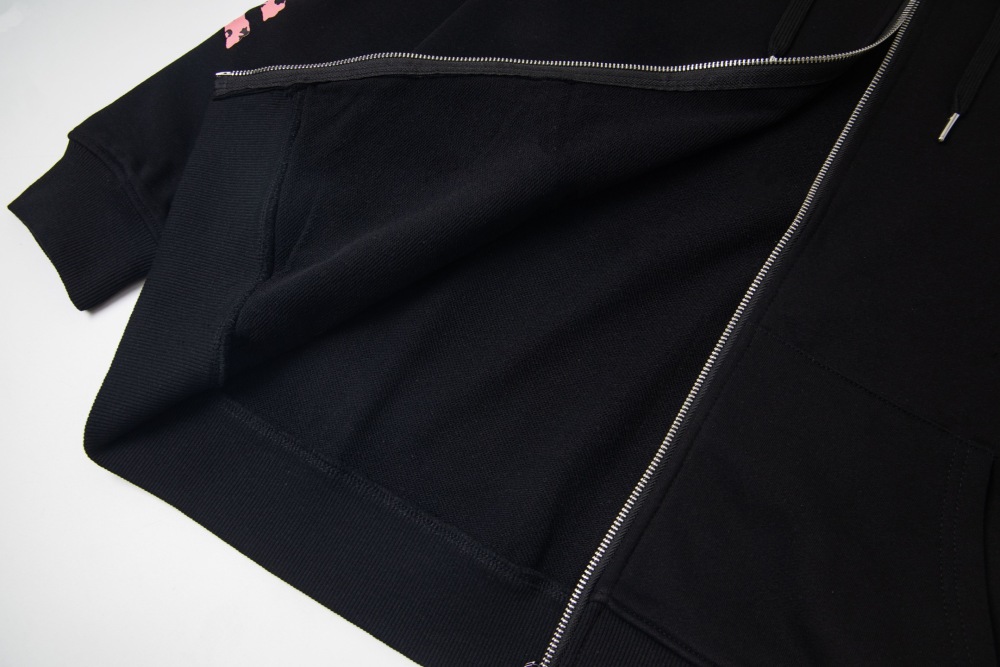 КУРТКИ Chrome Hearts