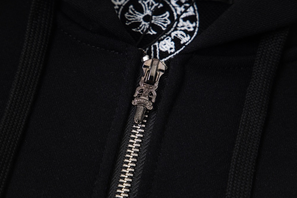 КУРТКИ Chrome Hearts