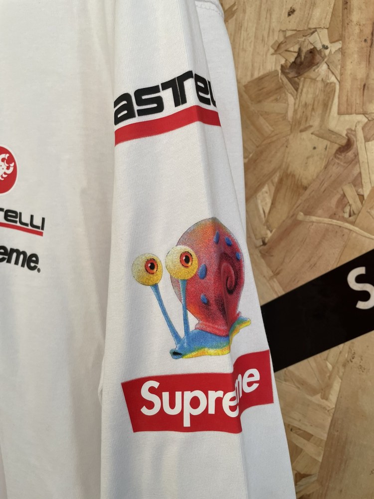 ХУДИ Supreme