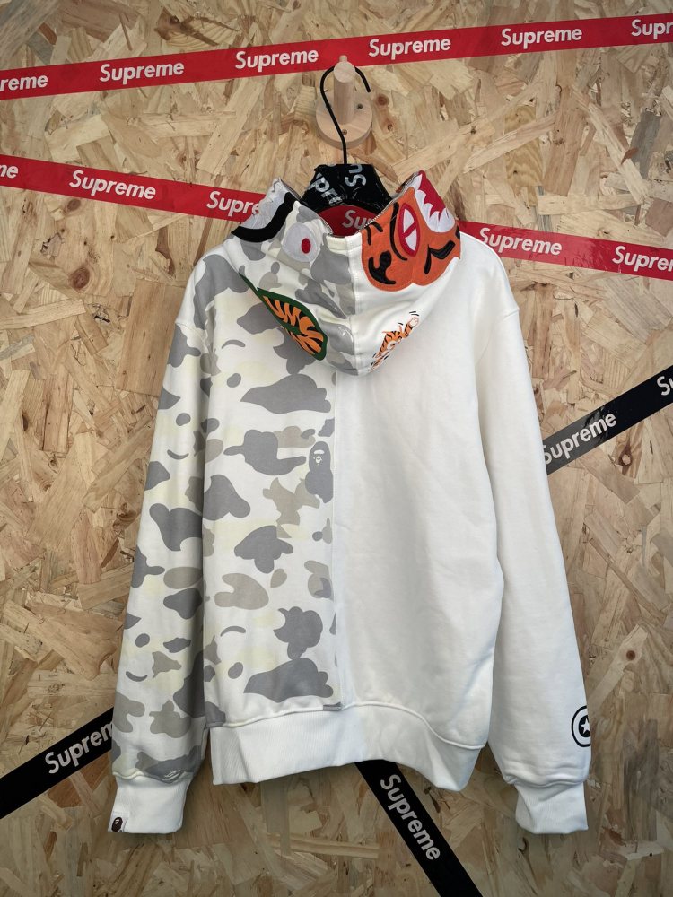 ХУДИ Bape