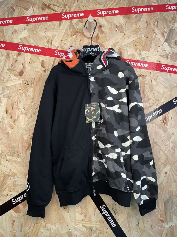 ХУДИ Bape