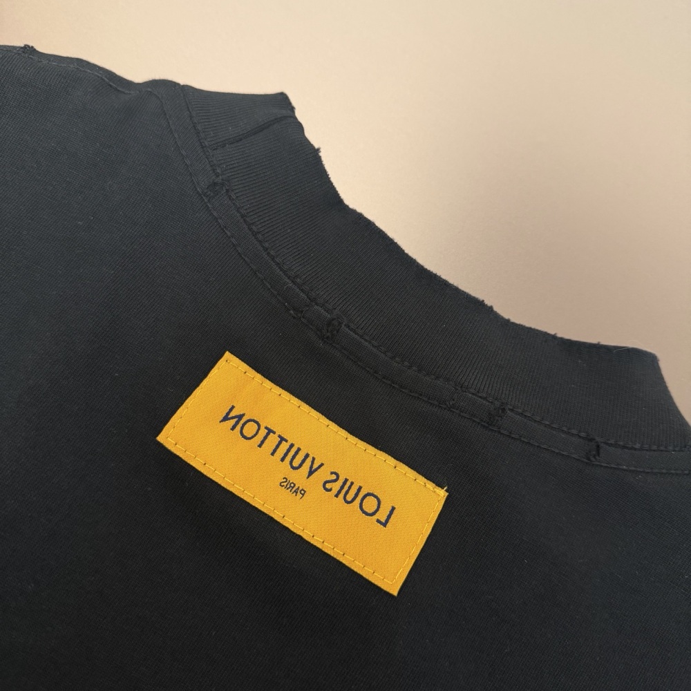 ФУТБОЛКИ Louis Vuitton