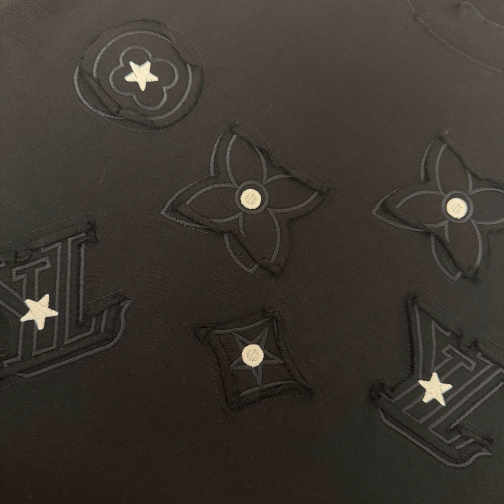 ФУТБОЛКИ Louis Vuitton
