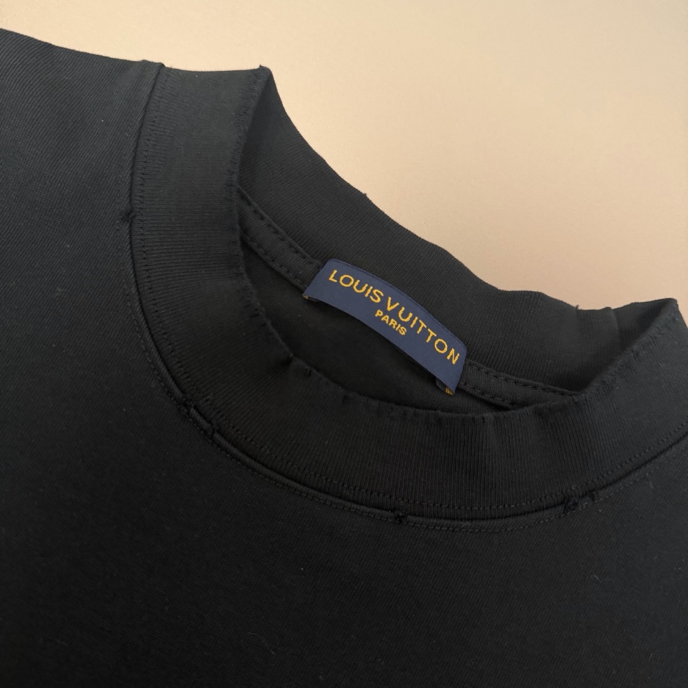 ФУТБОЛКИ Louis Vuitton