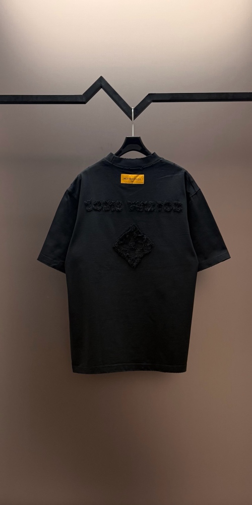 ФУТБОЛКИ Louis Vuitton