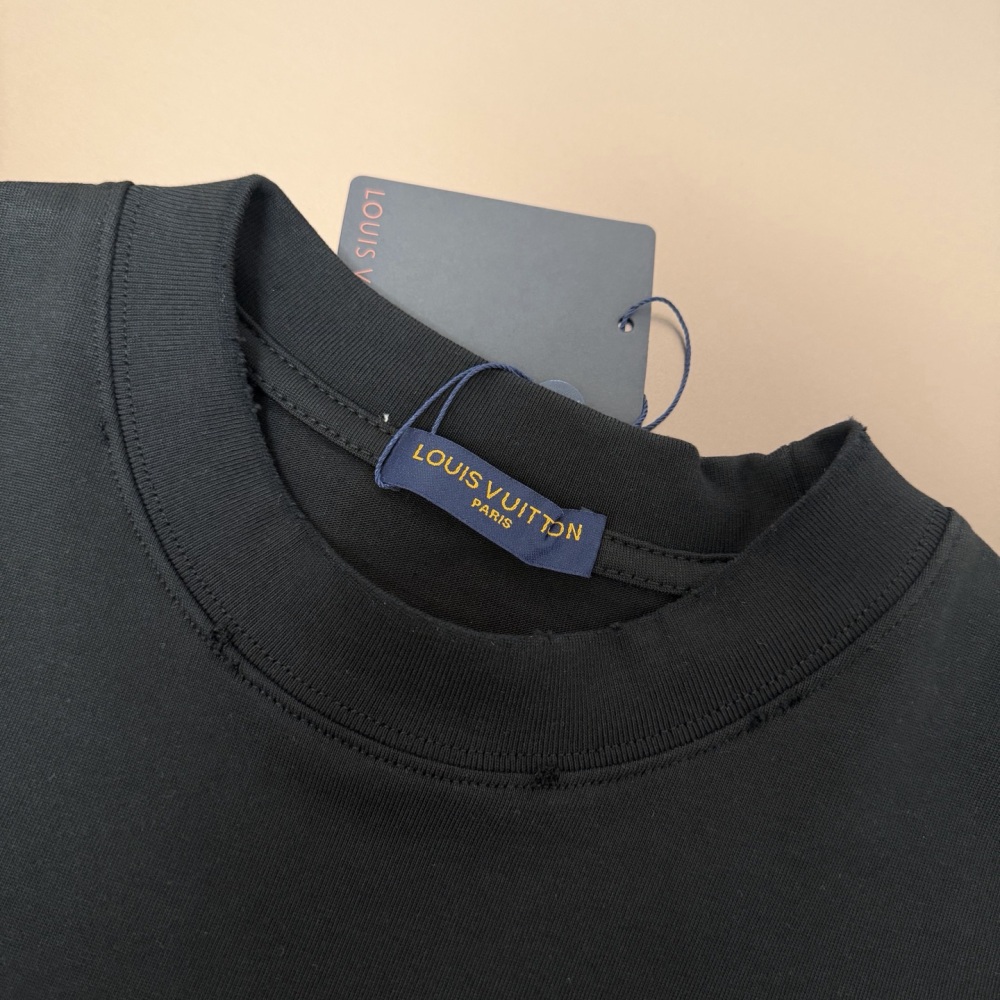 ФУТБОЛКИ Louis Vuitton