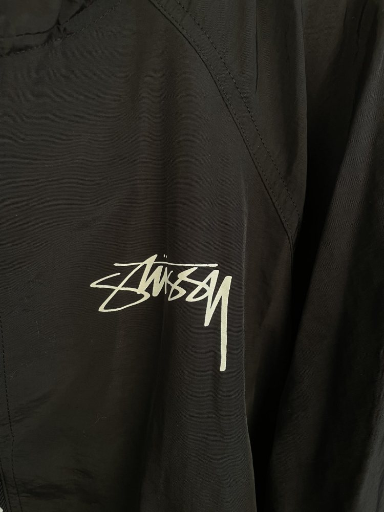 КУРТКИ STUSSY