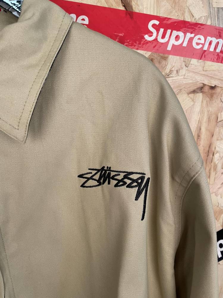 КУРТКИ STUSSY