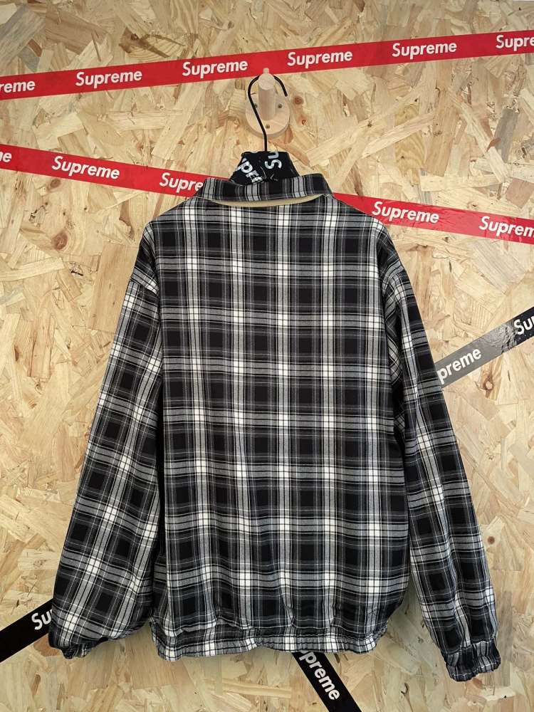 КУРТКИ STUSSY