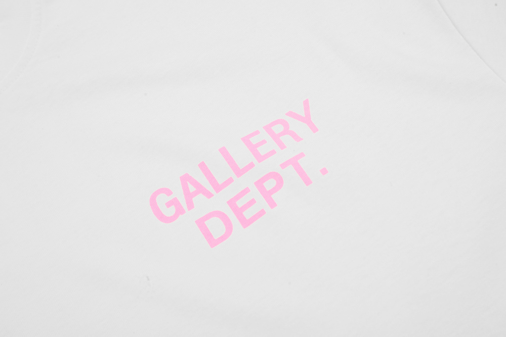 ФУТБОЛКИ Gallery Dept
