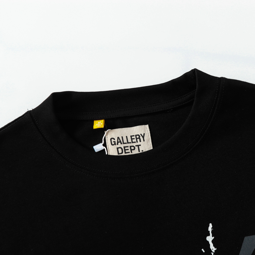 ФУТБОЛКИ Gallery Dept