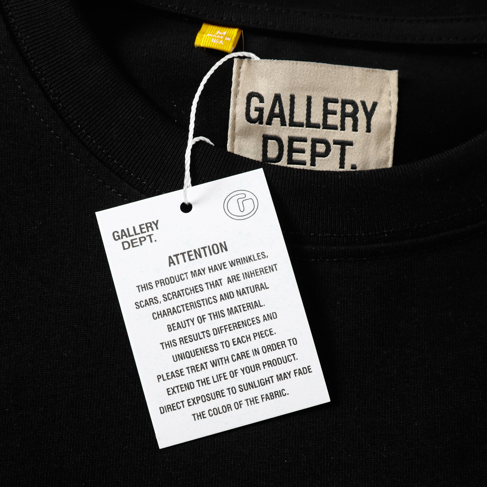 ФУТБОЛКИ Gallery Dept
