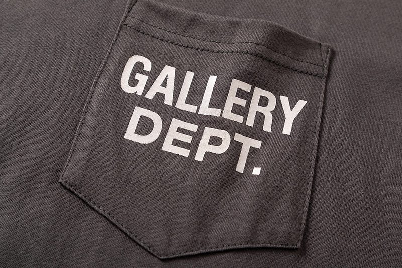 ФУТБОЛКИ Gallery Dept