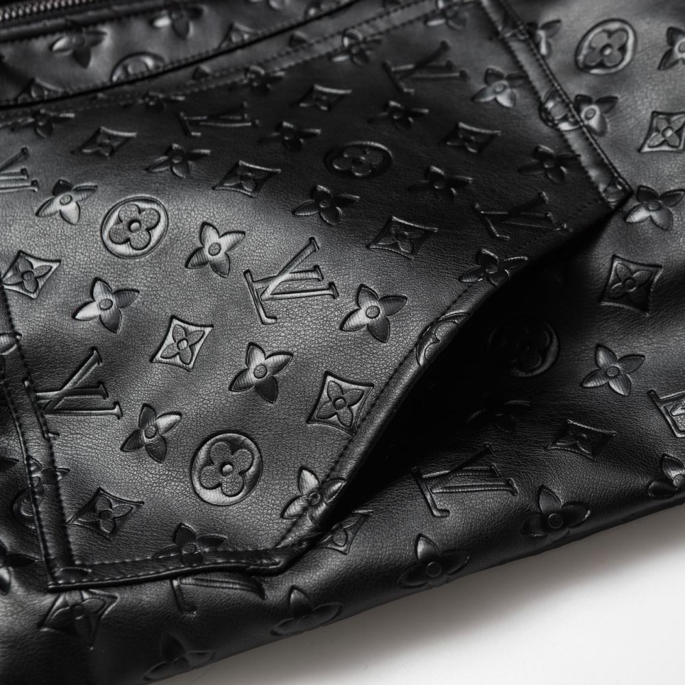 КУРТКИ Louis Vuitton