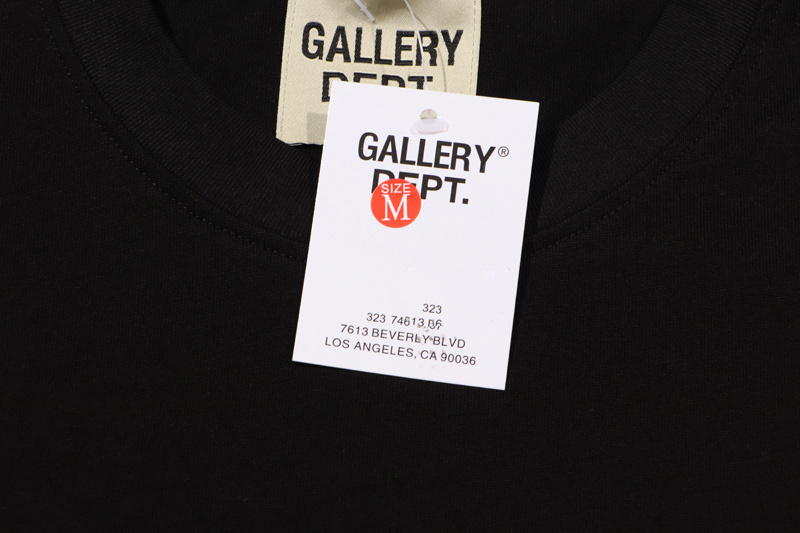 ФУТБОЛКИ Gallery Dept