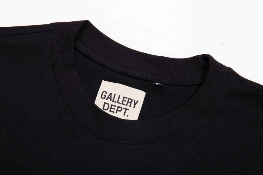 ФУТБОЛКИ Gallery Dept