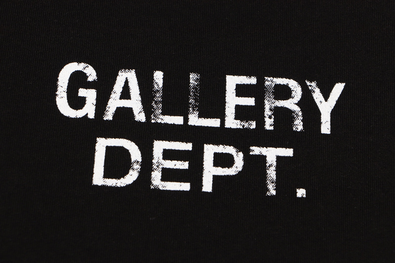 ФУТБОЛКИ Gallery Dept