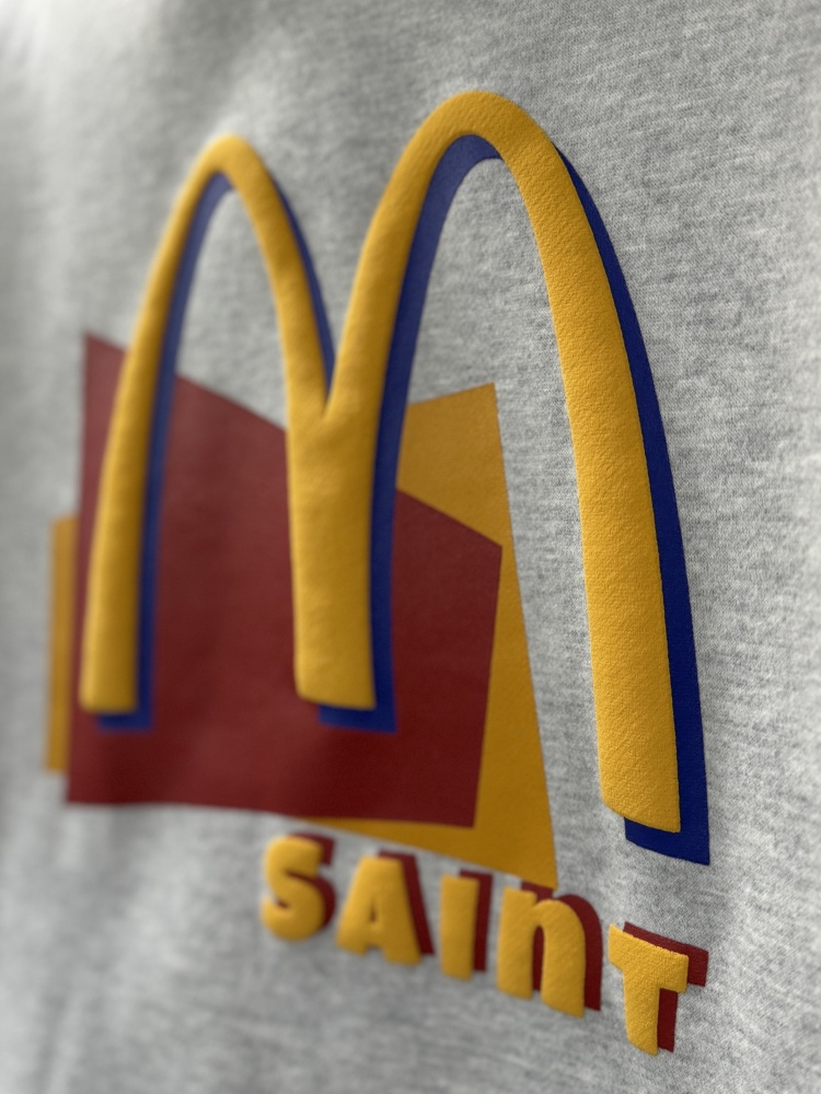 ХУДИ Saint