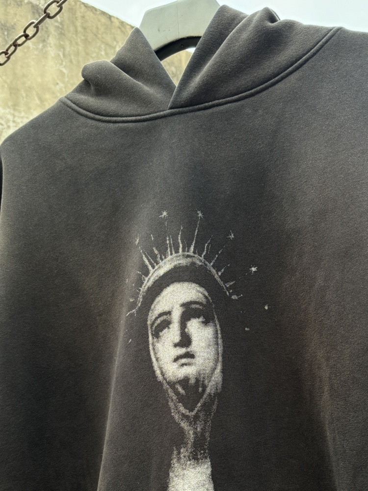 ХУДИ Pray