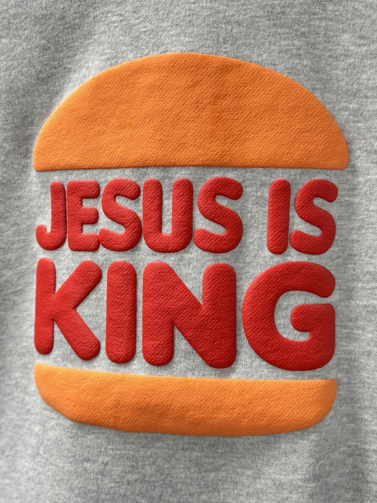 ХУДИ Saint