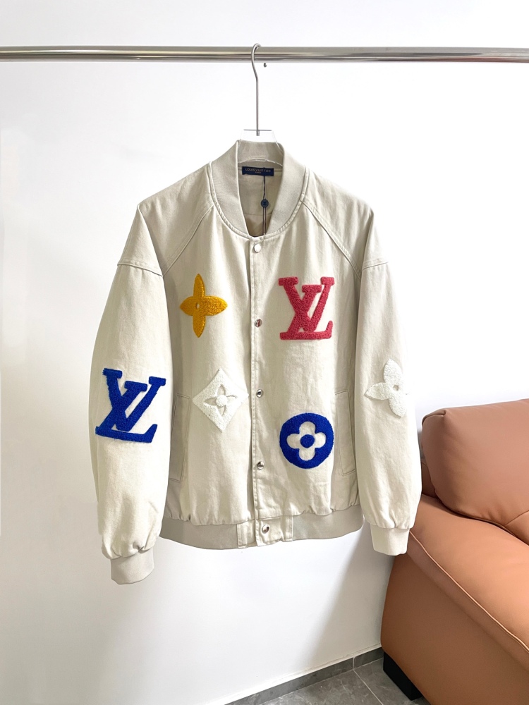КУРТКИ Louis Vuitton