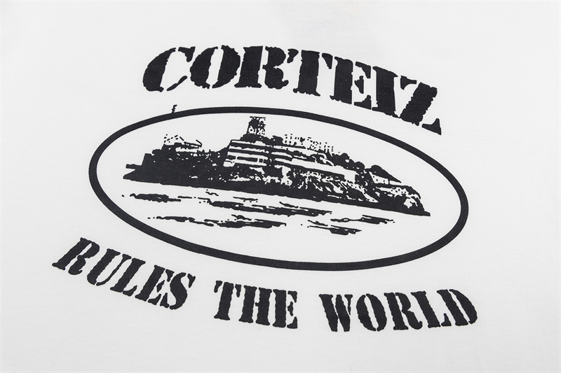 ФУТБОЛКИ Corteiz