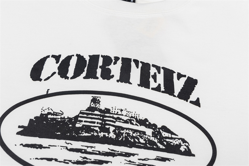 ФУТБОЛКИ Corteiz