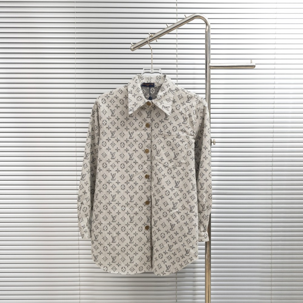 КУРТКИ  Louis Vuitton