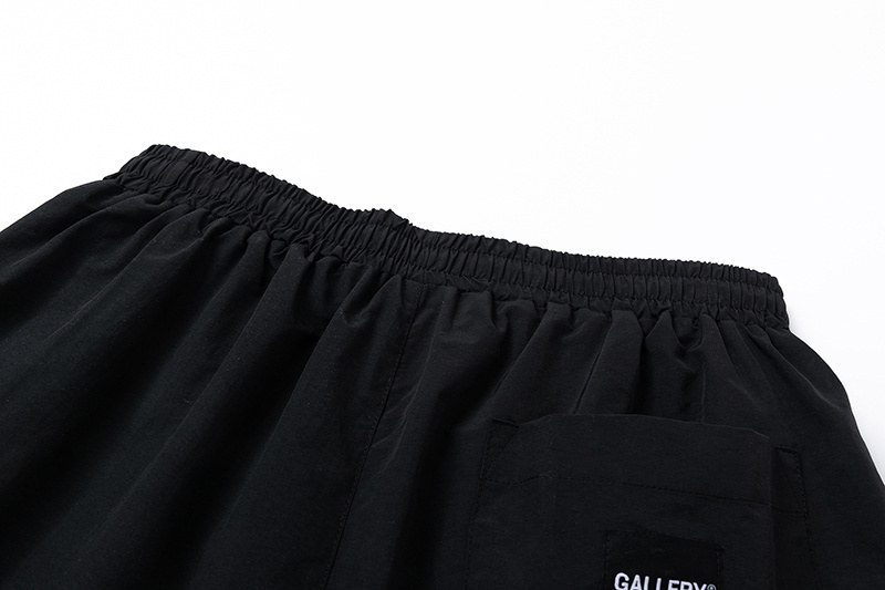 ШОРТЫ Gallery Dept