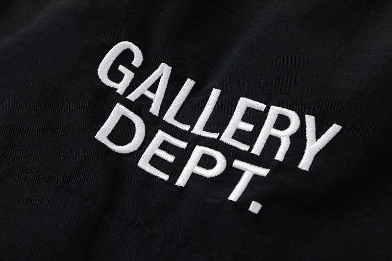 ШОРТЫ Gallery Dept