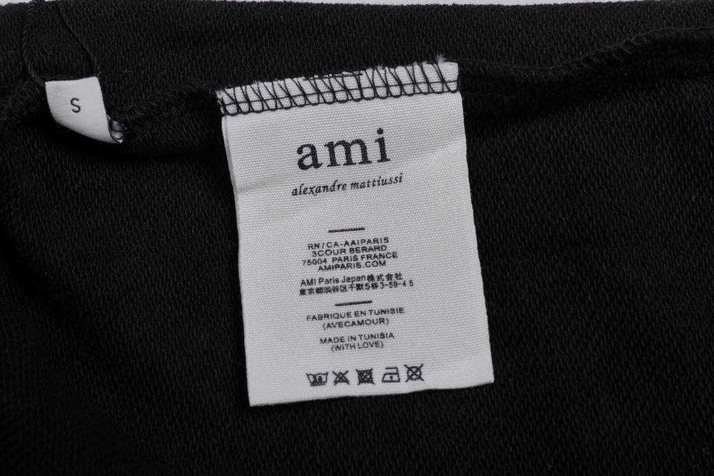 ШОРТЫ Ami