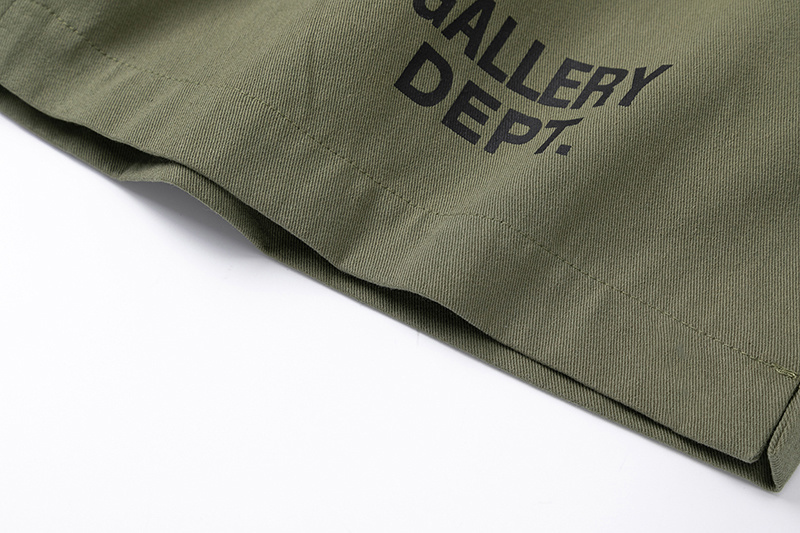 ШОРТЫ Gallery Dept