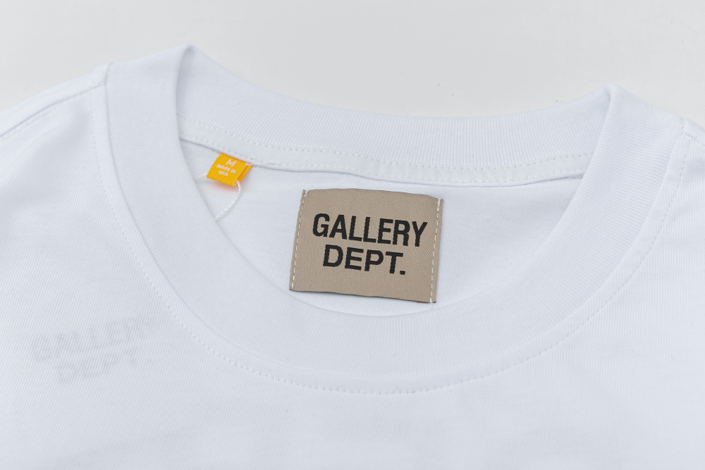 ФУТБОЛКИ Gallery Dept