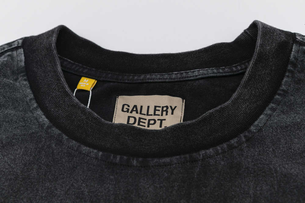 ФУТБОЛКИ Gallery Dept