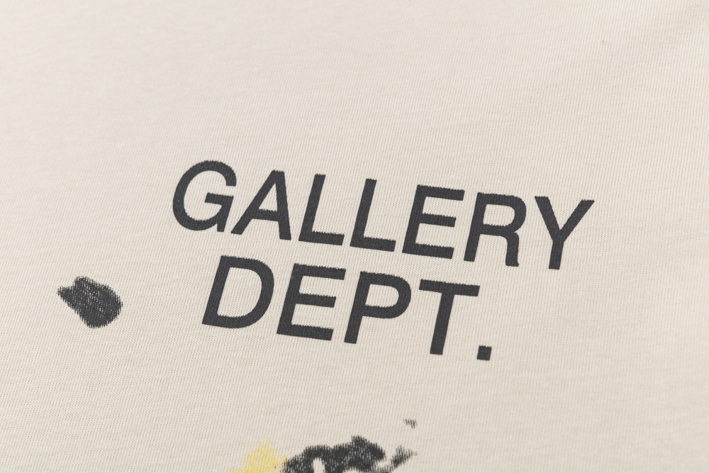 ФУТБОЛКИ Gallery Dept