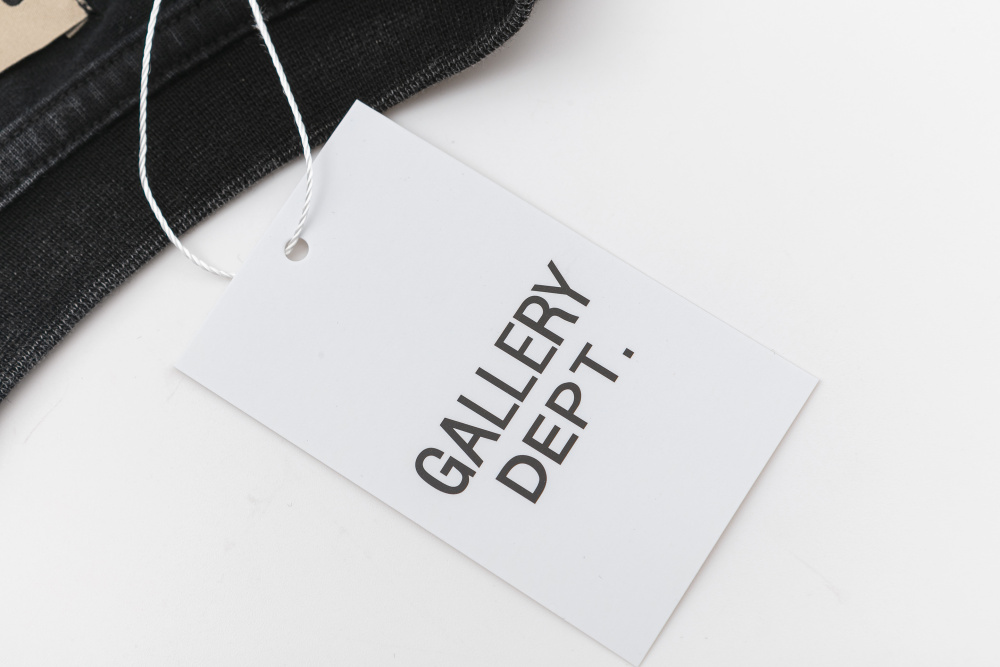 ФУТБОЛКИ Gallery Dept