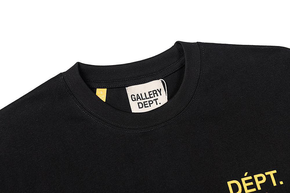 ФУТБОЛКИ Gallery Dept