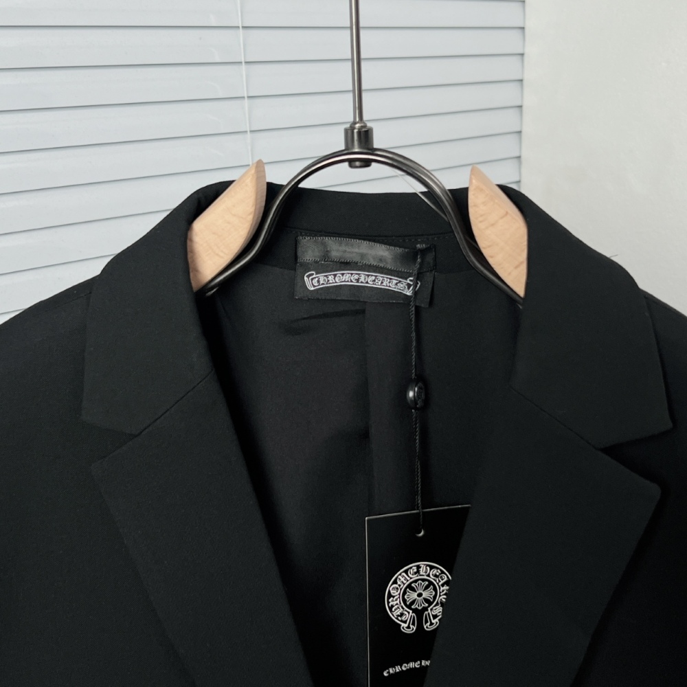 КУРТКИ Chrome Hearts