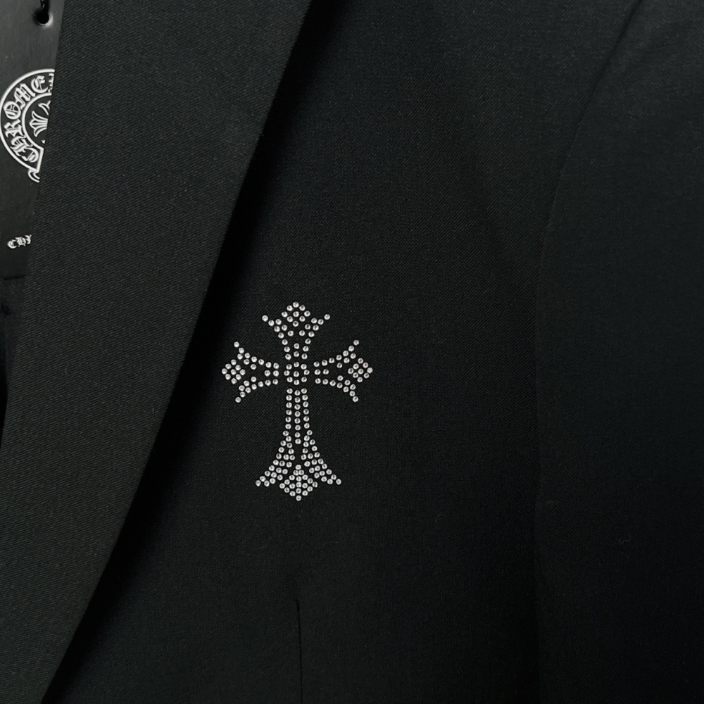 КУРТКИ Chrome Hearts