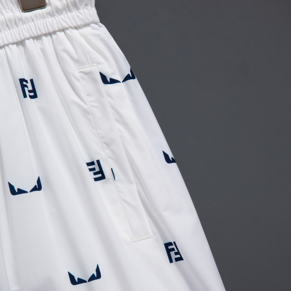 ШОРТЫ Fendi