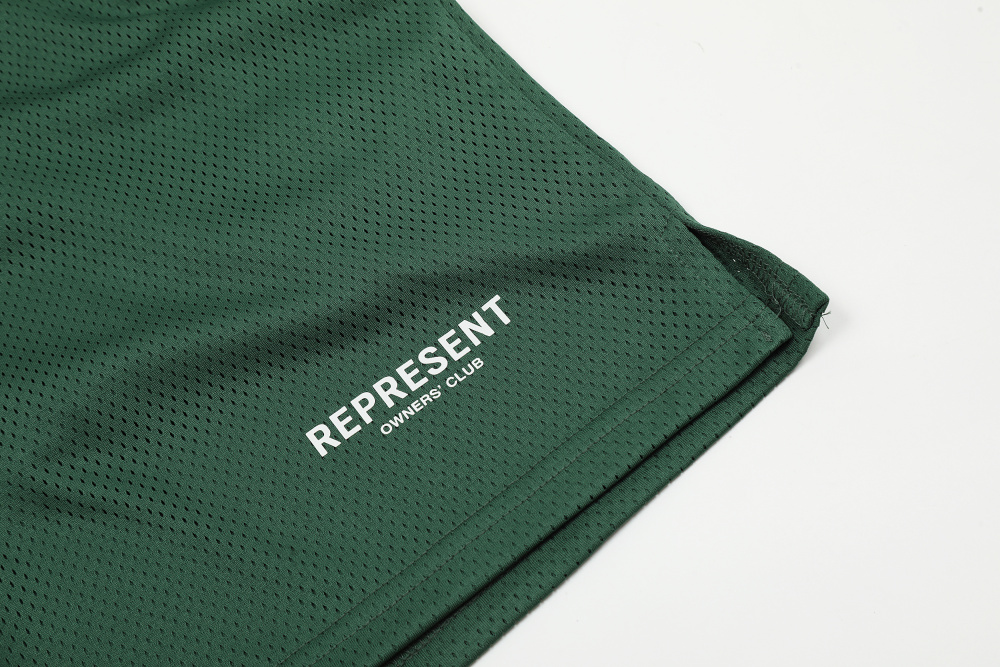 ШОРТЫ Represent