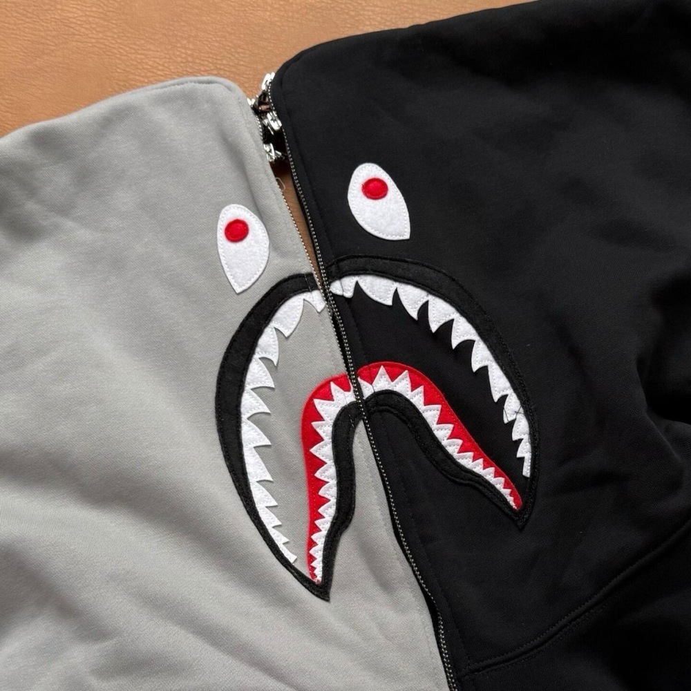 ХУДИ Bape