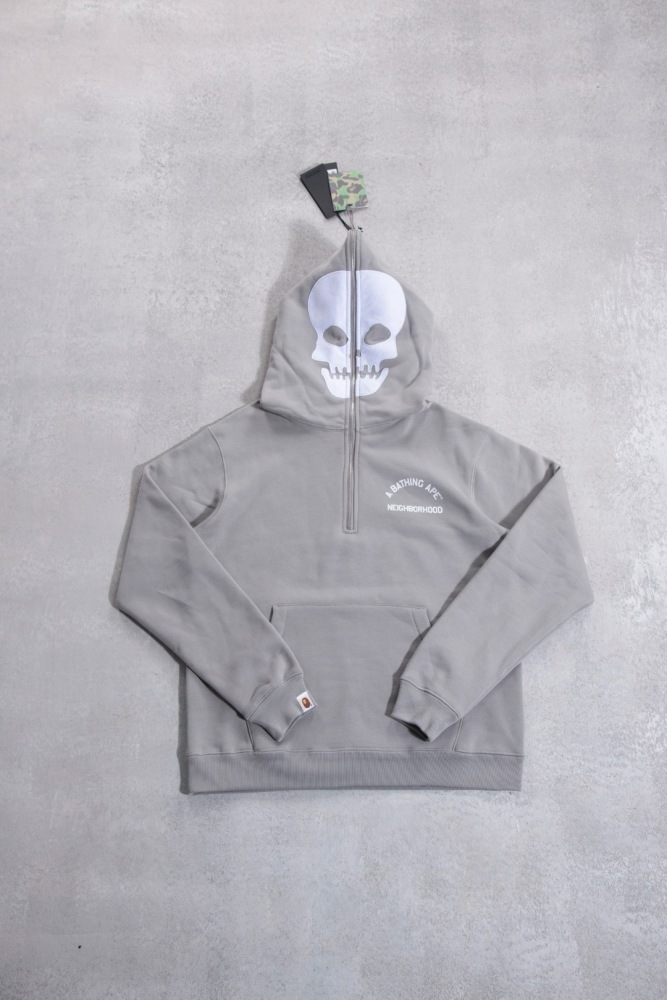ХУДИ Bape