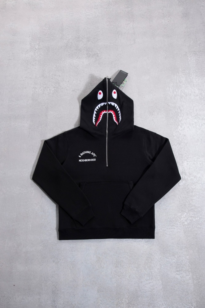 ХУДИ Bape