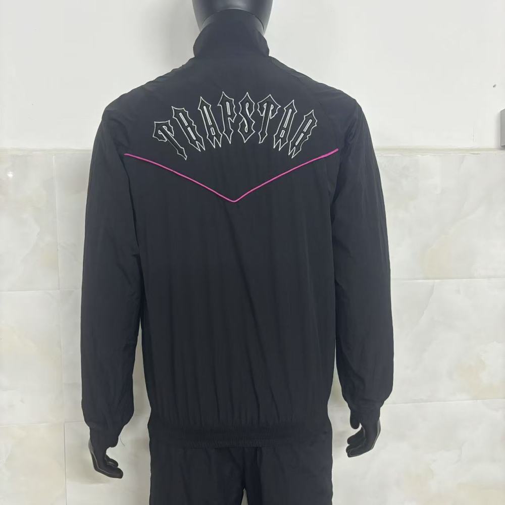 КУРТКИ Trapstar