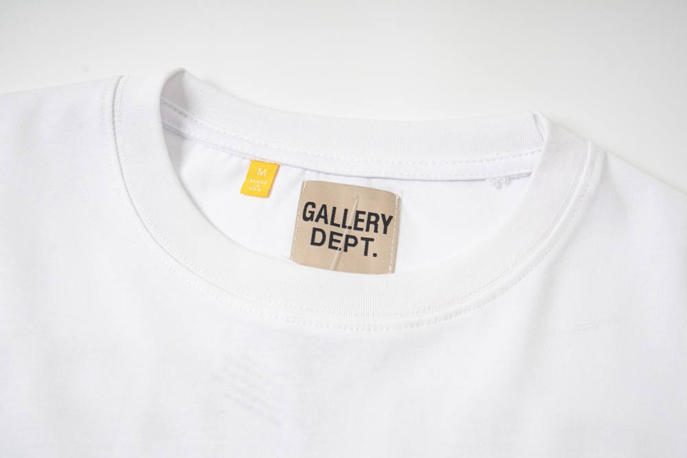ФУТБОЛКИ Gallery Dept